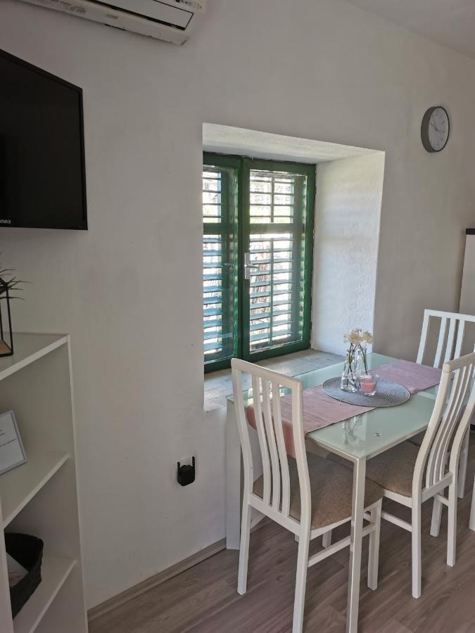 Apartment Mari Ostrvica Exteriér fotografie
